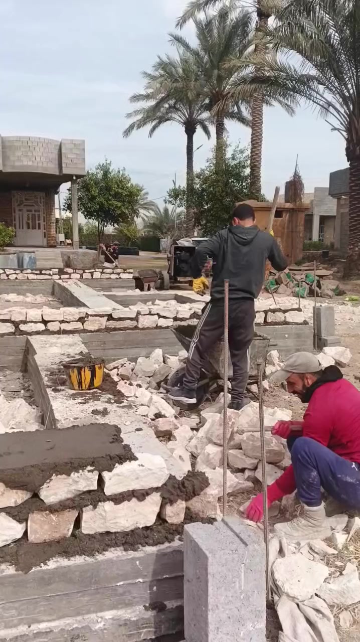 السلاام عل الجميع بناء كرسته وعمل تسليم هيكل او مفتاح حسب طلب صاحب العقار التسديد عل شكل دفعات

للاستفسار اتصل عل الرقم. ***********

وات ساب نفس الرقم او مراسله الصفحه
