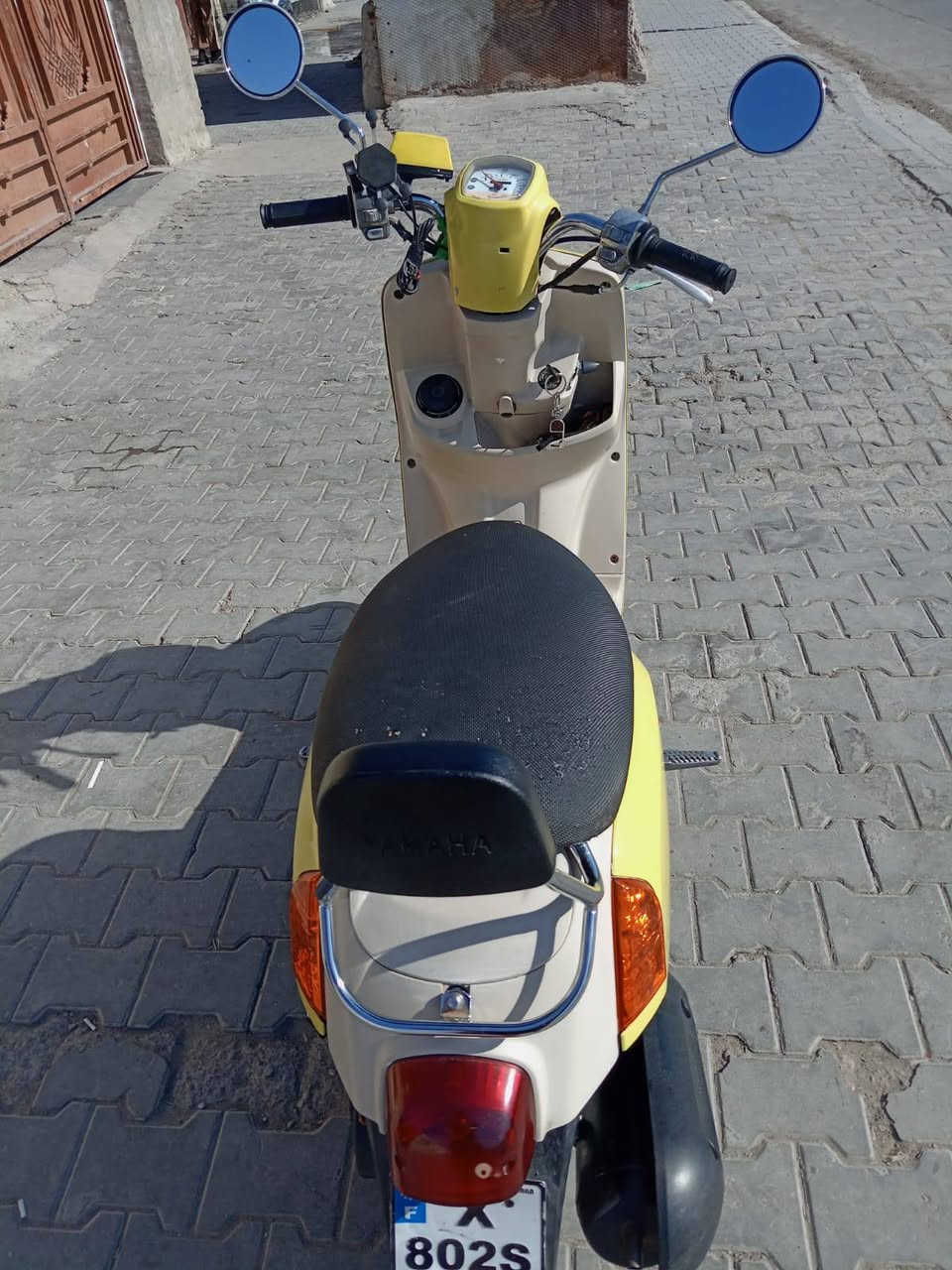 سلام عليكم دراجه للبيع دراجه كامله نقص برغل ما بيها لون اصفر داخل كريمه سعر خاص بخير وتدلل مكانها مدينه الصدر رقم الهاتف ***********
