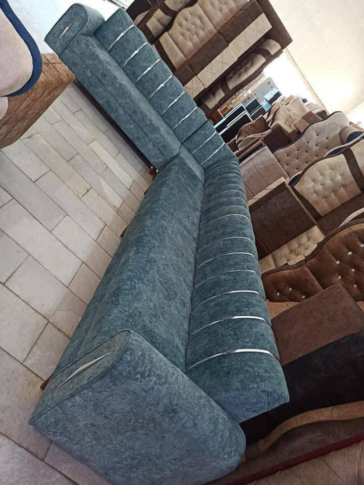 سعر المتر فقط 40 الف عرض فتره سبوع
​🌙 إعلان عيد الفطر المبارك - معمل ومعرض الأمير
​العنوان: عيدكم أفخم وأجمل مع معمل ومعرض الأمير للتخم والديوان!
​لأننا نعلم أن "قعدة العيد" لا تكتمل إلا بالراحة والفخامة، يسر معمل ومعرض الأمير أن يعلن عن توفر أحدث موديلات التخم والديوان العربي والتركي بأرقى التصاميم وأجود الخامات.
​✨ لماذا تختار معمل الأمير؟
​تفصيل حسب الطلب: نجسد أفكاركم واقعاً بأعلى دقة.
​خامات أصلية: أقمشة فاخرة، هياكل خشبية متينة، وإسفنج بضمان.
​لمسات عصرية: تصاميم تجمع بين الكلاسيكية والحداثة.
​🎁 اغتنم الفرصة الآن وجدد ديوانك قبل حلول العيد!
​📍 العنوان: ذي قار - سوق الشيوخ - طريق الكرمة.
📞 للحجز والاستفسار (واتساب / اتصال): ***********
