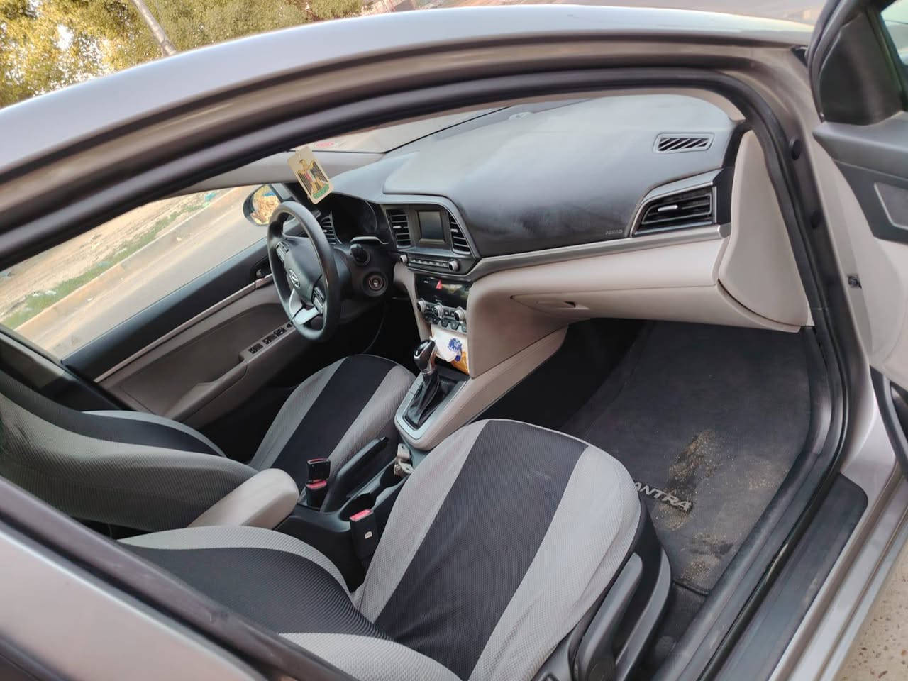 سلام عليكم النتره مديل 20 امريكيه الفين مكين وكير مكفولات رقم كربلاء مكان كربلاء تحويل مباشر سيره بيه قطعتين تبديل وقطعتين صبغ بدون دوخل ***********
