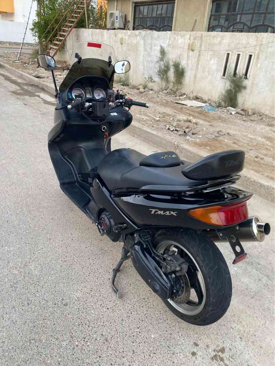 تيماكس 2008  نوزل
دراجة مكفوله كفاله عامه 
نضافة 100/100  عله وضع المزاد
بيها شغلات تزويد بلادي من اليابان
٣ سويجات  ماشية ٣٤ حقيقي 

العنوان بغداد محمودية 
*********** بغداد, العراق
