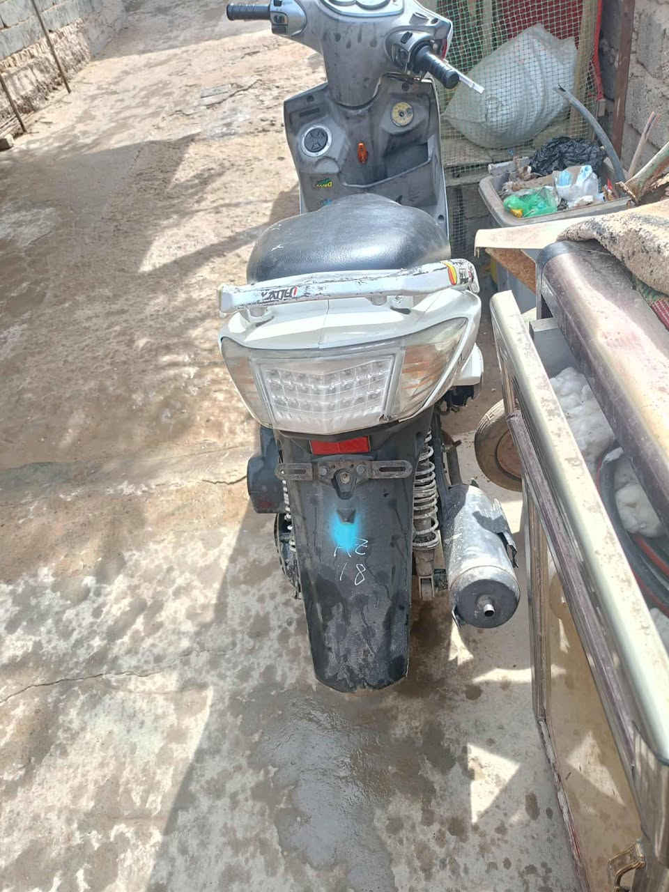 السلام عليكم
سكنس كابريتر للبيع او الامراوس ب بوليس 
 دراجه فول شلعه معدل 
مكاني سكندريه
سعر خاص
***********
