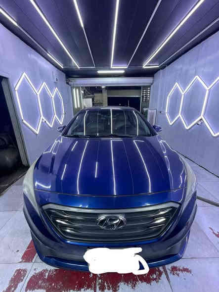 السلام عليكم ورحمة الله وبركاته سوناتا 2017 فئة S  رقم اربيل تحويل او وكاله وارد امريكي البجم كبس مابيها اي حادث لا امامي ولا خلفي حادثها باب السايق مبدل والباب الي بصفه فقط بارد يعني قطعه وحده تبديل سياره جديده وبالعافيه ع لياخذها مواصفات ال s معروفه فول فتحه وبصمات بيبان وتشغيل تدفئه بالكشنات كشنات جلد كامره وشاشه نيكلات بلاديه لايت زينون بلوجكترات لد كير محرك صدر كله جديد تايرات جديده السعر 125 ورقه وبيها مجال عواني بغداد الغزاليه للاستفسار الاتصال على الرقم ***********
