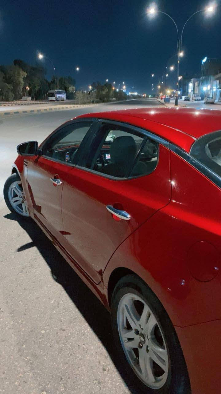 سلام عليكم اوبتما 2014 رقم بغداد سياره جديده وجاهزه بيه بنيد صبغ وجاملغ الكدام والباقي كفاله تحكم استيرن شاشه تخم تاير حداديه كله جديد مكينه وكير جدد مكان سياره نجف *********** السعر ١٢٠
