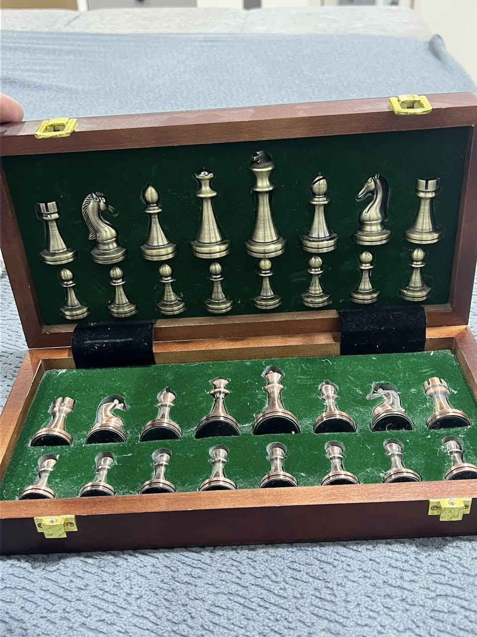 شطرنج نحاس ثقيل انتيكه  سعره مع توصيل ٥٥


**إذا كنت صاحب هذا الإعلان وتريد حذفه لأي سبب، رجاءا أرسل رسالة إلى الدعم الفني**