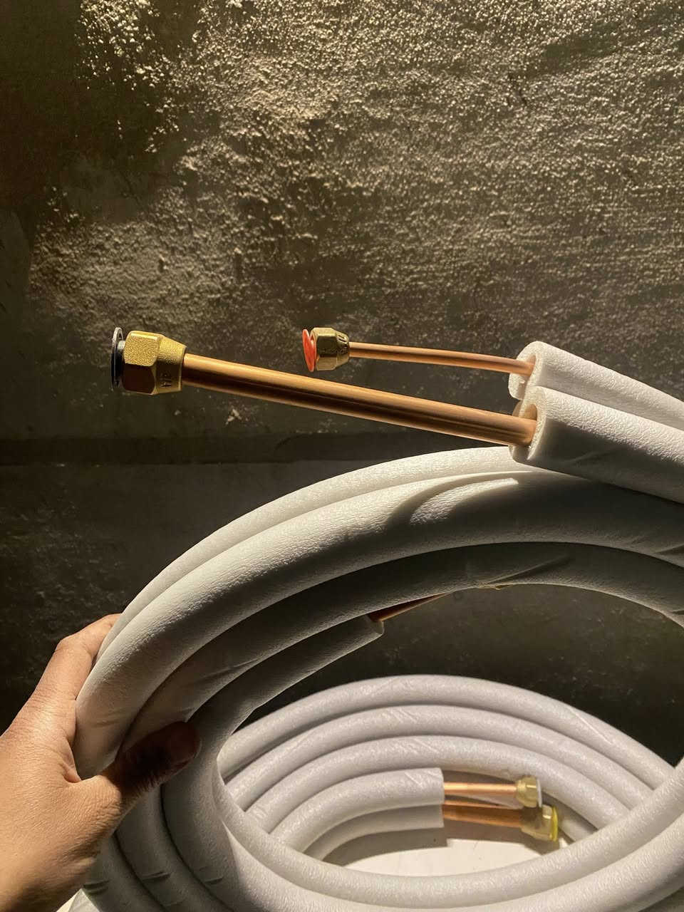 بواري سبلت ميديا طنين وطن ونص 
الطنين 5متر 
والطن ونص 4 متر 
مكاني الامين الثانيه 
السعر 75 
***********
