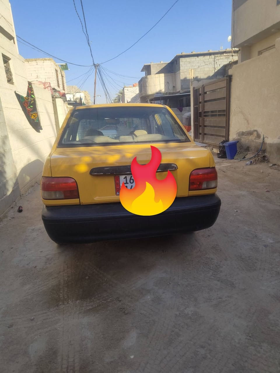 السلام عليكم سياره للبيع موديل 11 مصفره هيئه وغرامات ورقم انجليزي السنويه بال 27 بيع مستعجل سعر خاص***********
