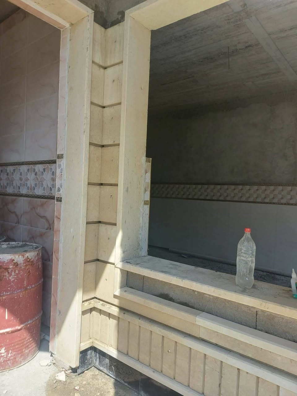 السلام عليكم
عمل حلان شغل درجة اولى 
شغل هندسي براغي  وزوايه 
متفرغ حالياً وبسعر مناسب 
***********
