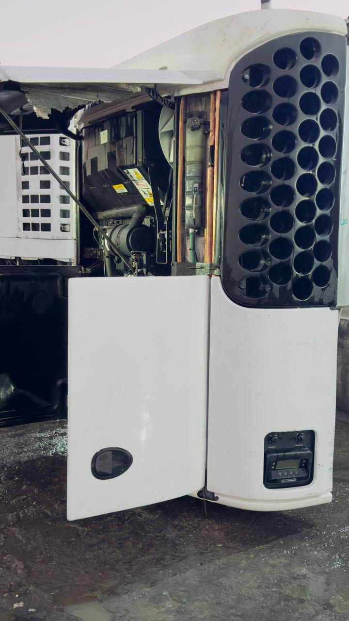 السلام عليكم للبيع جهاز نظافه فول ماموت 210 أمريكي 
***********
