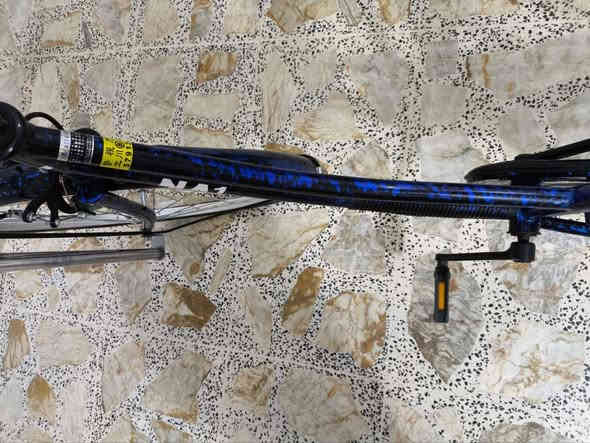 سلام عليكم بايسكل للبيع نضيف حجم 26 مديل 2024 عنوان الحسينيه الراشديه مدخل الجسر السعر 120 وبي مجال الرقم *********** او خاص
