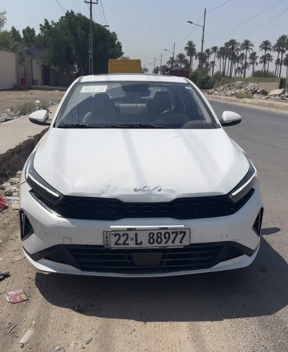 السلام عليكم
كيا كي ثري K3 موديل 2022 

الي تجي فول  مواصفات تحكم ستيرن كامل سلايد فتحة 

محرك 1500 دبل نوزل كير 8 نمر 

رقم اربيل مميز بأسمي تحويل مباشر

 ماشية 85 الف  

🔴المواصفات 

✅️فتحة

✅️شاشه كامرة 

✅️تبريد قطعتين + لمس

✅️تحكم ستيرن جهتين 

✅كروز ️مثبت سرعة 

✅️بصمه أبواب و بصمه تشغيل

✅️شاحن واير لس 

✅️شاحن تايب سي شحن سريع 

✅️كير طياره 

✅️يدات نيكل 

✅️شاشه بالكير

✅️لايت لد زينون 3 عدسات متحركة + الخلفي هم لد متصل 

✅ أشاير لكزس️ متحركة 

✅المري الجانبية بيها ️اشاير + هيترات 

✅️صندوك ذكي بصمة ( يفتح عند الاقتراب )

✅️كشنات جلد أبيض وليس أسود 

✅️سايد بريك بصمة

✅️أوتو هولد (auto hold)

✅️درايف مود 4 وضعيات
✅️(sport+eco+smart+comfort)
شاشة عداد دجتل 
وبيها بعد مواصفات 
⬅️ السياره بدون صبغ فقط الرصعات الي بل بنيد ورصعه خفيفه يم السلايد  

 للاتصال  ***********
بي واتساب  

السعر 133$ ورقة وبيها مجال شي بسيط

 📌 المكان بغداد  حي القاهره
