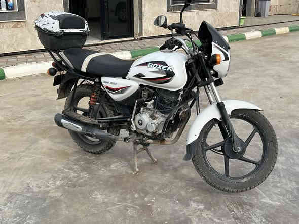 تحيه طيبه
للبيع دراجه بوكسر موديل 2019
اخت زيرو ماشيه 25الف
رقم واسط باسمي
كفاله عامه للاستفار 

‭0780 016 8427‬
