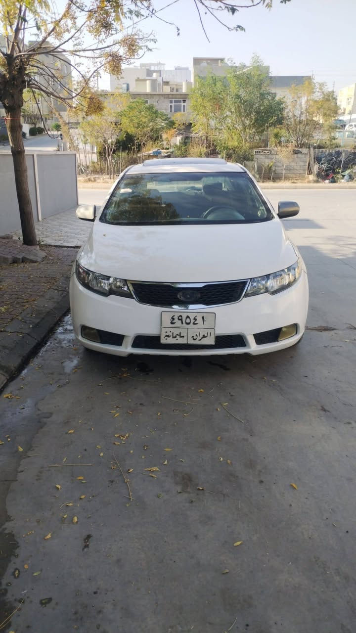 السلام عليكم البيع كيا سيراتو فول موصفات صبغ عام 20012مكان السيارت السليمانية السعر 70. ***********
