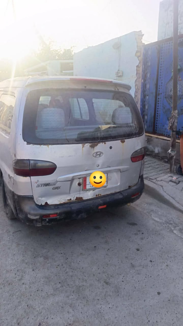 سلام عليكم للبيع ستاركس موديل ٢٠٠١ محرك سوبر بي بخار خفيف بدايه
حداديه جديده تخم تاير السياره بيهه خياسات خارجيه بلكشر مثل ماموضح بلصور يرادلهه ترتيب بسيط اكسل حاويه جديد مكاني بابل راعيهه موجود تريد تحويل تريد وكاله السعر ٣٠ وبيهه مجال بسيط ملاحضه عليهه هيئه ٢٥٠ الف وره المشتري 
***********
