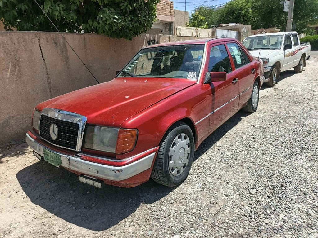 مارسيدز بؤ فرؤشتن 
مؤديل ١٩٩٠
گئرو مةكينة فيفيتي ٣٠٠٠
تةقةو رةقةي بةشةرت 
ناو قاوةية 
كارةباي بةش رت 
شوين كةلار 
گؤرينةوةش اكم لةسةر دل گرتن 
ادمين ❤️❤️
ژ *********** كالار, السليمانية
