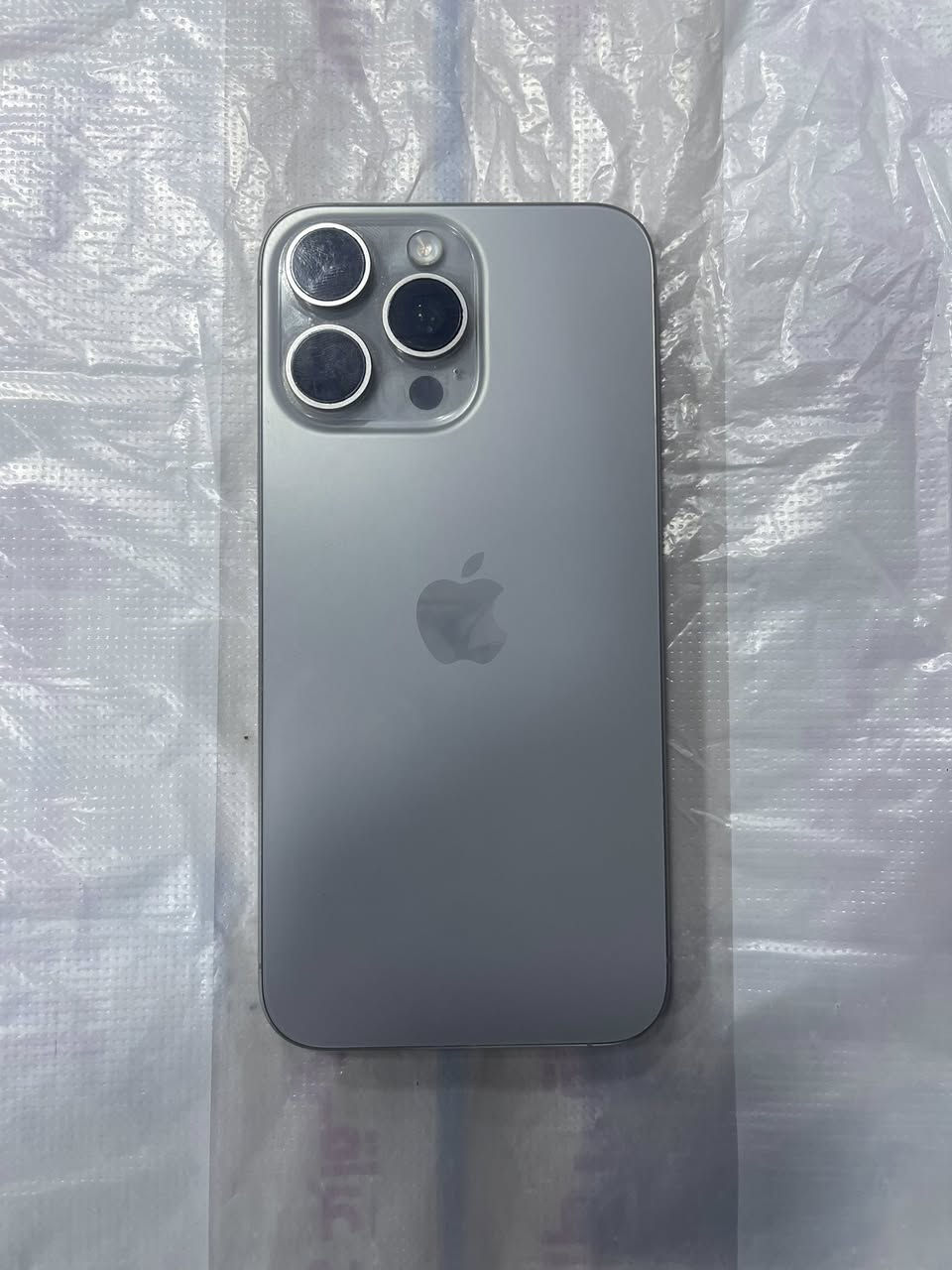 سلام عليكم آيفون 15 ماكس البيت ذاكره 256 بطاريه 92 مشحون 311 مره مستبدله شاشه مستبدل تجاري سعره 675 وبي مجال
رقم ***********
