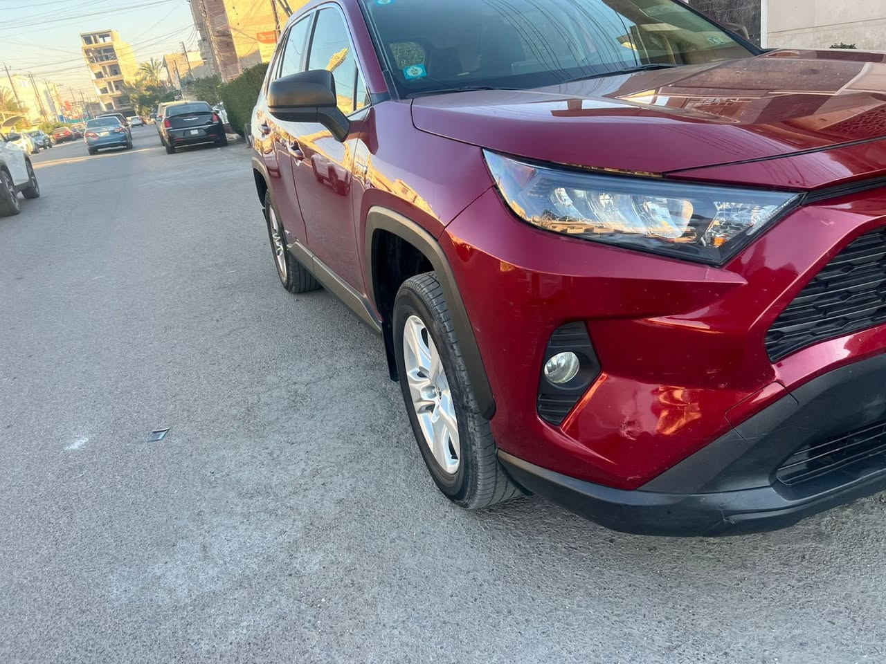 تيوتا راف فور 2021هايبرد  حادث خلفي بدون ايرباك سيارة جاهزة بدون نقص سعر168 وبيها مجال بسيط 
مكانها بغداد السيدية 
***********
