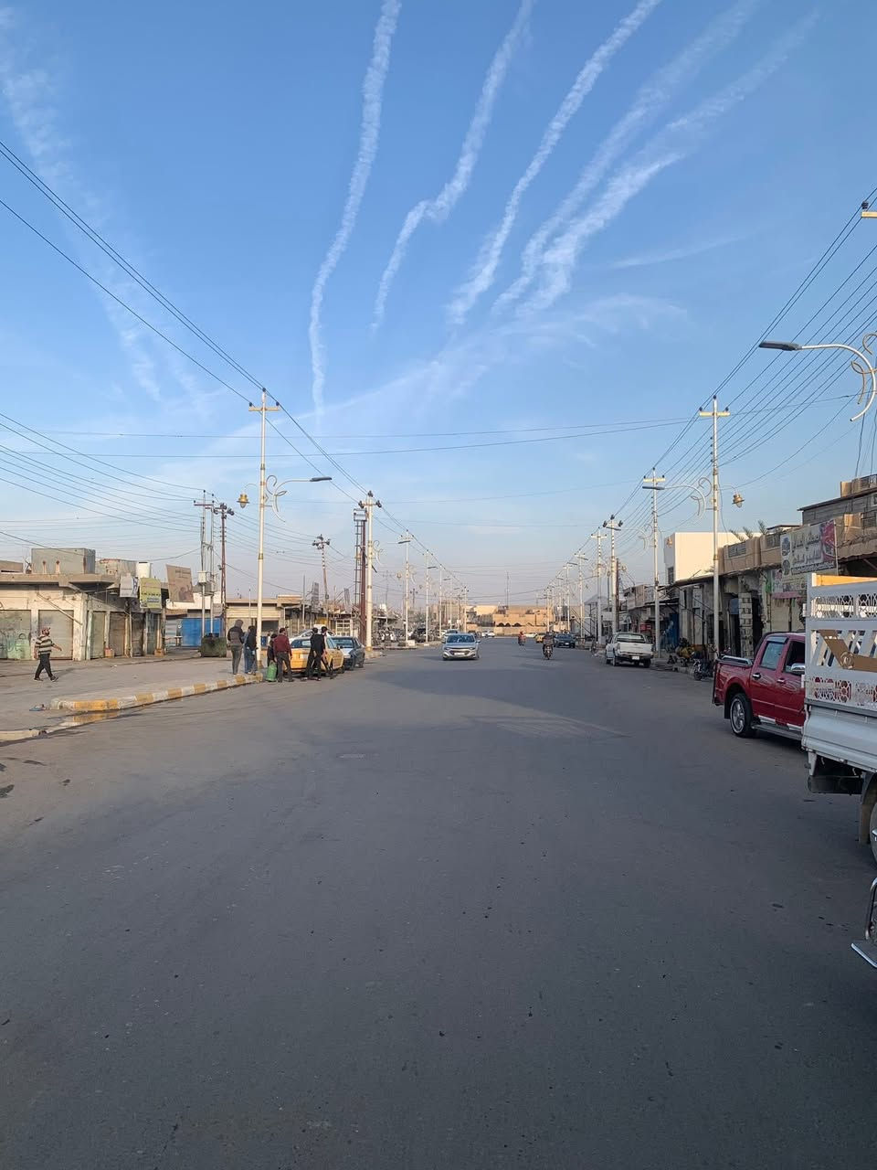 محل للايجار على شارع الجولان الرئيسي قرب صناعة الجولان للسيارات 
للاستفسار 
بدل الايجار الشهري ٢٠٠ الف دينار 
‏‎ اتصال
‏‭٠٧٥٠ ٦١٤ ٦١٩٠‬
‏‭+٩٦٤ ٧٨٢ ٩١٧ ٤٧٠٨‬
