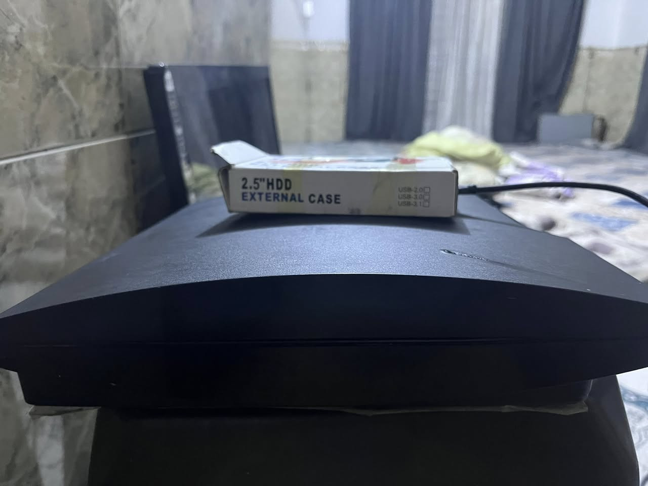 بلي ٣ مهكر هين مع هارد خارجي 
السعر ١١٠ 
الجهاز مو لوك ستيكر 
مكاني بغداد


**إذا كنت صاحب هذا الإعلان وتريد حذفه لأي سبب، رجاءا أرسل رسالة إلى الدعم الفني**