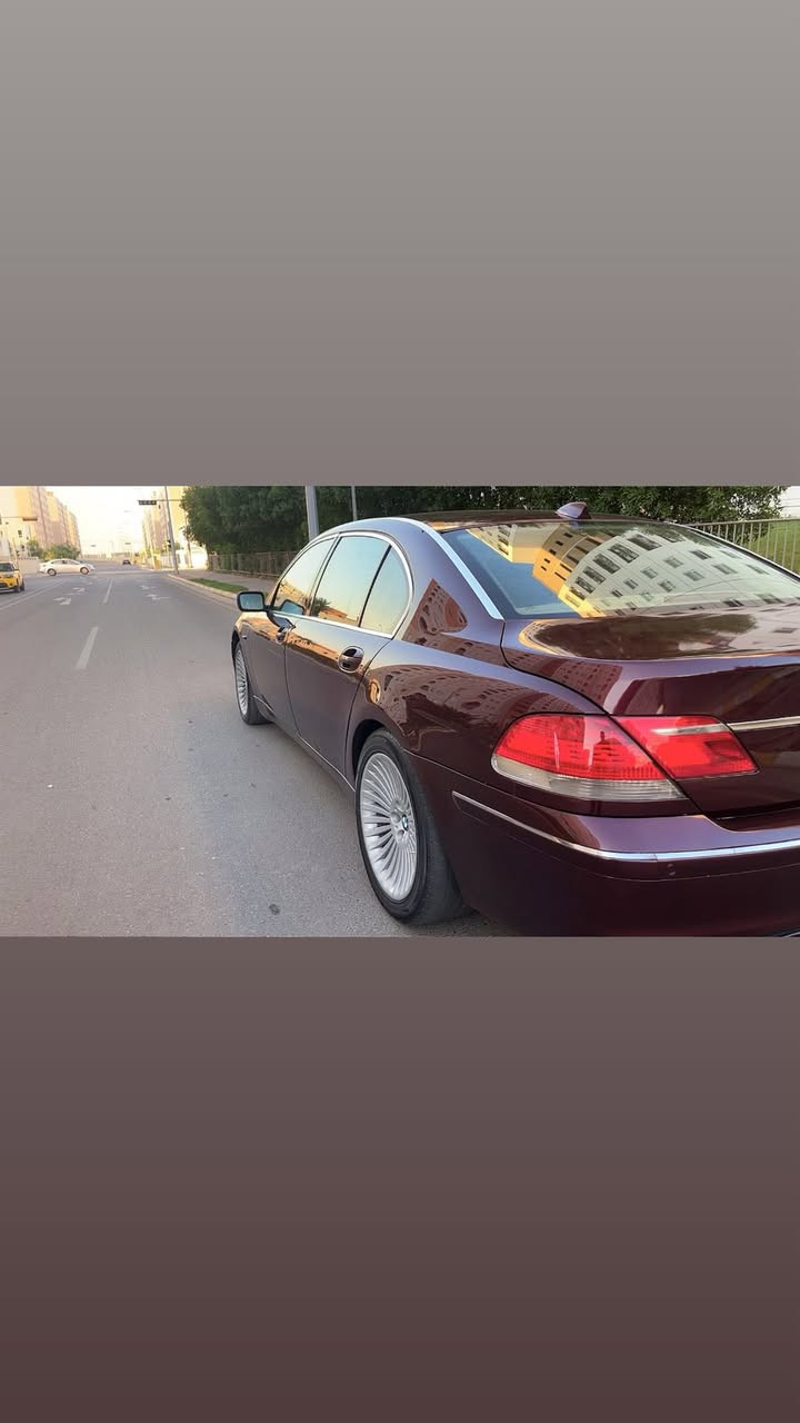 سلام عليكم جمعه مباركه 730
موديل 2008
بيه قطعتين نفس ألون ونعاد صبغهم 
تبريد فريز وراديتر وكمبريسر امبدل كله جديد
صدر امامي خلفي جديد 
محرك كير كهربائيات مكفوله 
غرفه جديده 
دهن امبدل جديد 
سياره 5 بردات كهرباء
مري شفط 
سيدي جنجر 
مكان السياره بغداد السعر 145 وبيهه مجال 
***********
