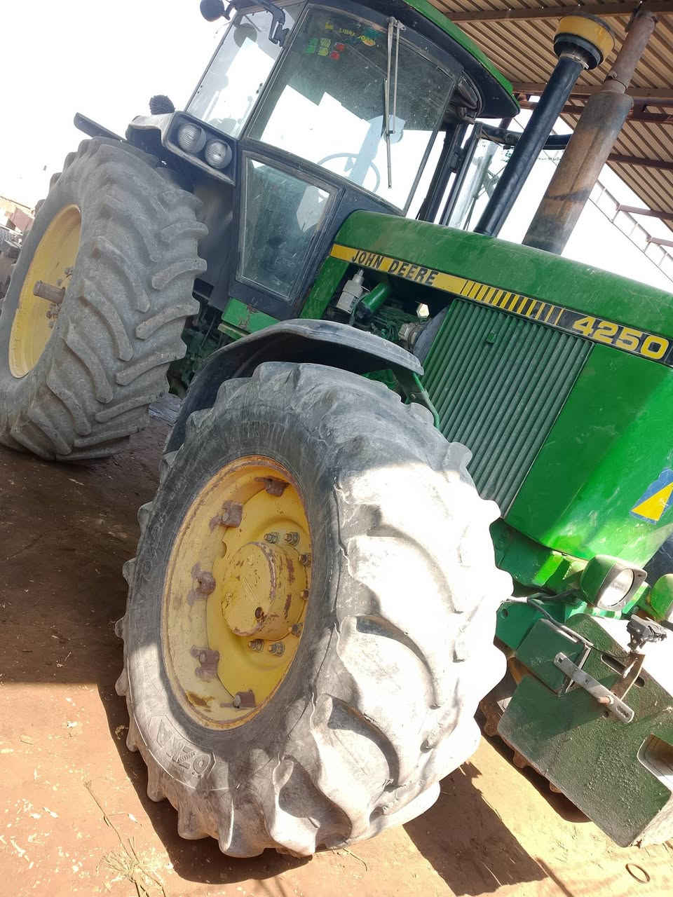 سلام عليكم جوندير لبيع حجم 42/50 مكفولة رقمه واسط مكان واسط سعر 45 بية مجال ***********
