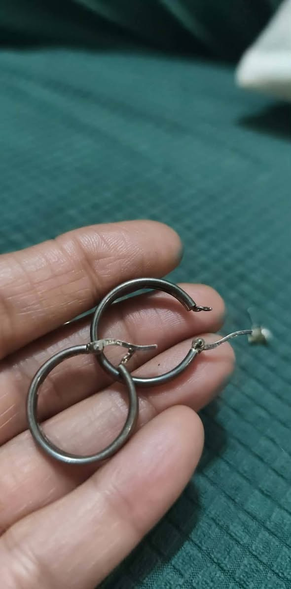 السلام عليكم زوجين تراجي فضة ب25 ويه التوصيل


**إذا كنت صاحب هذا الإعلان وتريد حذفه لأي سبب، رجاءا أرسل رسالة إلى الدعم الفني**