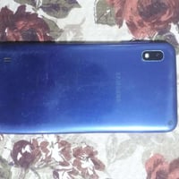 للبيع الجهاز A10 الذاكرتة 128 الجهاز يحتاجلة تبديل الشاشة بس ويشتغل طب...