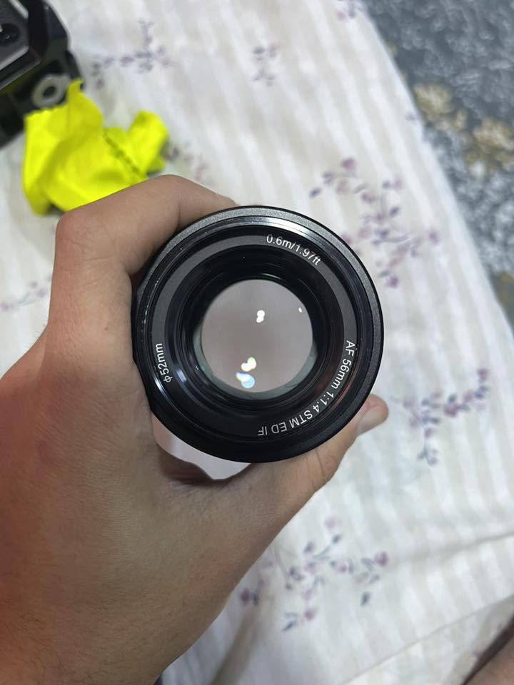fujifilm XT-4 للبيع كامرة
الغنية عن التعريف فوجي فيلم xt-4
الكامرة نضيفة واستعمال نضيف ومحافظ عليها
شترها كدامكم 12974
العدسات اللي وياها
Sigma 30mm f1.4
Viltrox 56mm f1.4
على الكامرة موجود كيج من شركة Smallrig
+ side handle من sirui
كل الاكسسوارات براندات معروفة
الكامرة هاي وحش بمعنى الكلمة
ملاحظة كل باكيتات الاغراض اللي معروضة موجودة ومحافظ عليها بضمانها السعر مليون و٧٦٠ وبيها مجال للشراي
متوفر توصيل
***********

