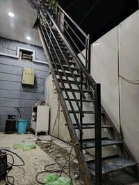 حداد متنقل لعمل كافه انواع الحام ابواب شبابيك محجرات سقائف  ابراج واجه...