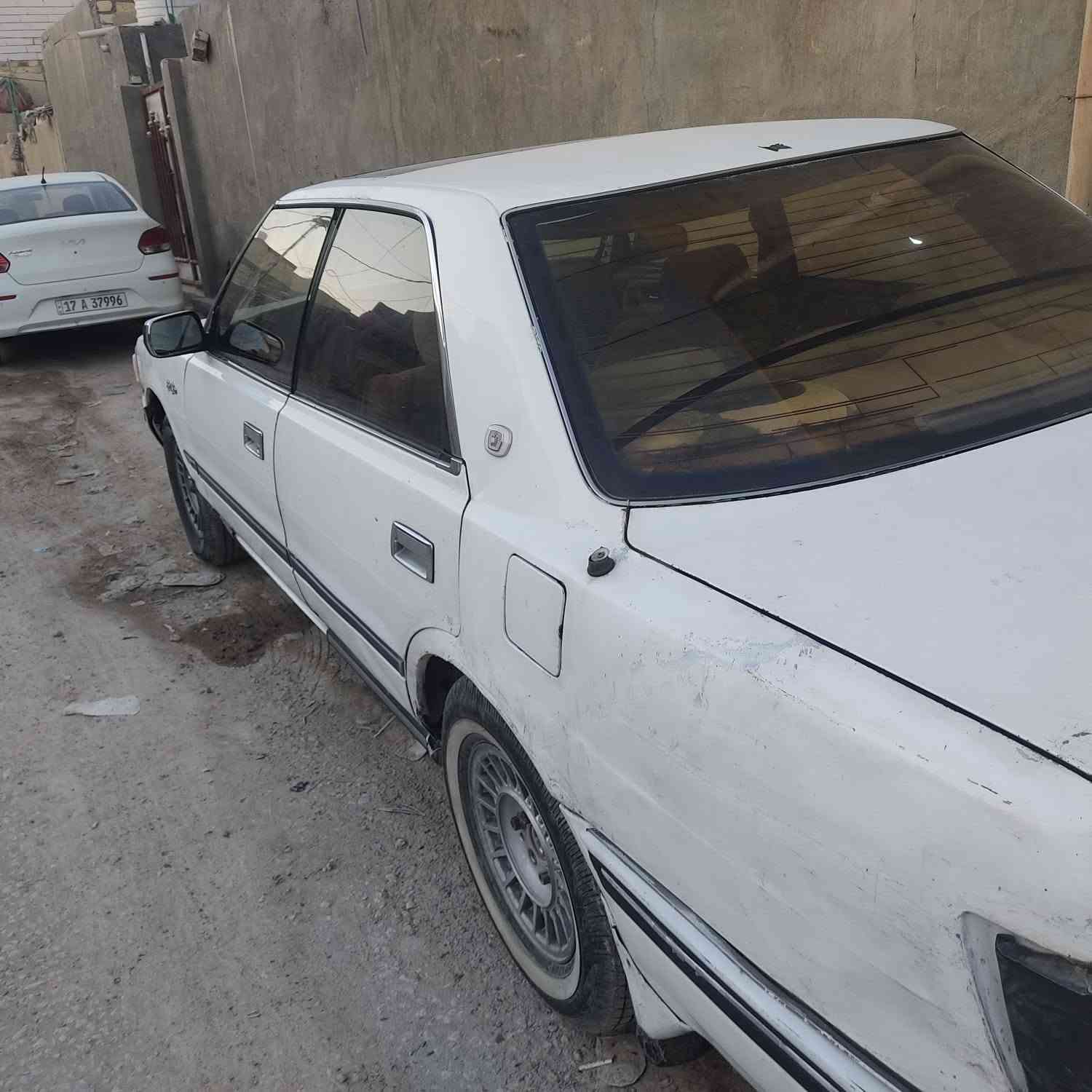 اسلام عليكم سياره هارتوب فنصه البيع فتحه موديل 90 رقم نكليزي سنويه بسمي مداور ثاني يوم سنويه 2023  بيه بگن بمكينه خياسات قليله بيه مكانه بلنجف اتصال على رقم ***********
او وتساب ***********

