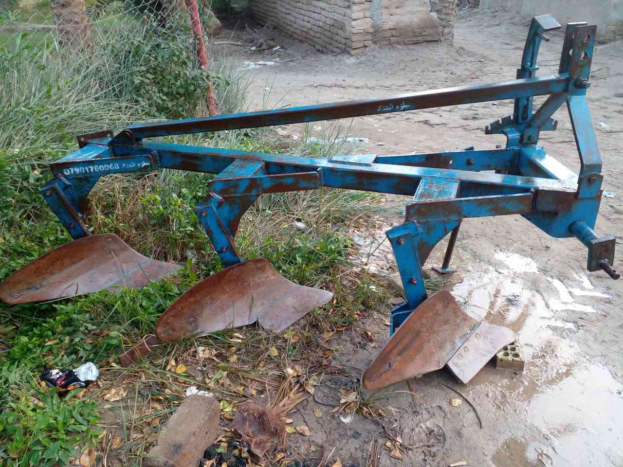 فدان للبيع ثلاثي حجم 16 حدادة سلوم بدون لحيم المكان النجف الاشرف ***********
