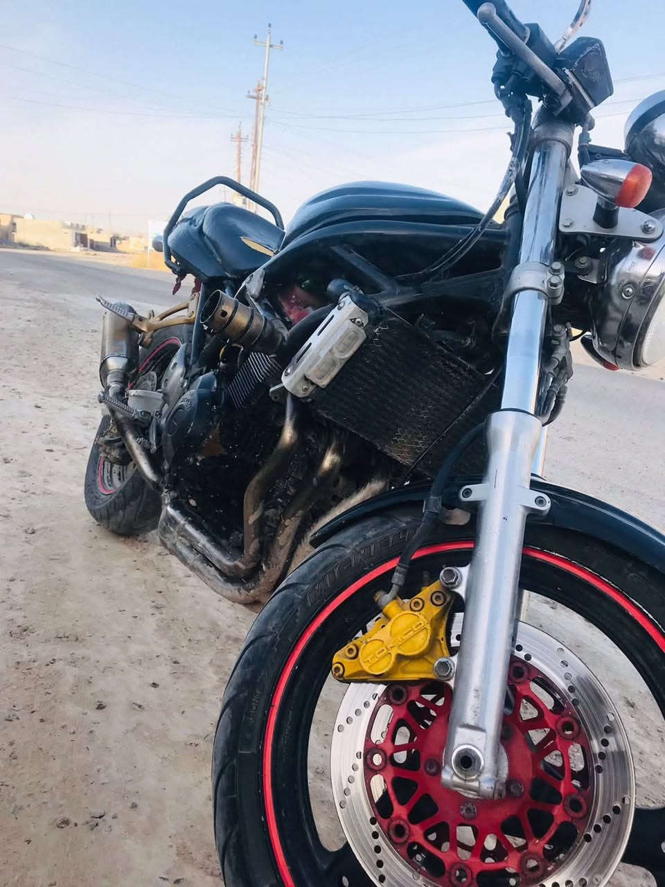 سلام عليكم دراجه بطحة سازوكي 400cc شرط نشاط ومعدل فول اول نمره رعب كهربايات كلهاا شغاله فقط ناقصه سلف ولباقي شرط ماتحط علي ربع ملاحضه دهن جديد وكلجات جدد فصلات علي يبجن اوراقه كامله مدفوعه كمرك سعر مليون و100وبي مجال اتصل للطيبين اتصل ودلل هــ*********** المكان بيجي
