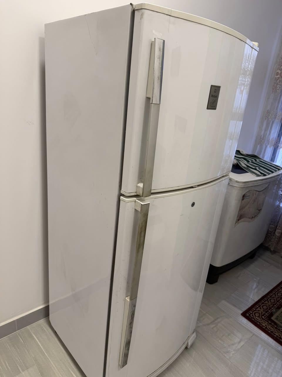 ثلاجة نضيفة كلش نوع نوبل باكستاني 
استخدام قليل مداخلة تصليح ابد 
سعر ٣٥٠الف بيه مجال 
للعلم ماخذيه ب٧٠٠ سابقا جديدة


**إذا كنت صاحب هذا الإعلان وتريد حذفه لأي سبب، رجاءا أرسل رسالة إلى الدعم الفني**