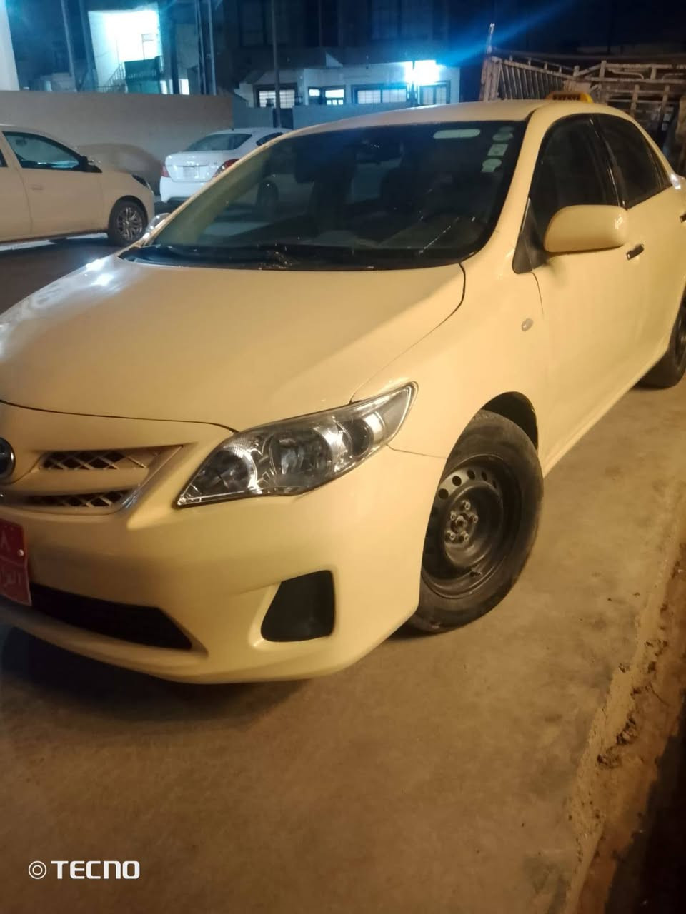 سەرەتا بەناوی خوایی گەورە 
کرۆلە بیکاشۆ تکسی مۆدیل 2012 بیلاد زەرد بیلاد تۆماتیکە سەیارەکە بەسەر لایەک داکەوتیە تازە سبوغ عام کراوەتەوە هەیکەلی جوانە سەقفی سئ بست مەعجونە . پیشی دوو سئ جیگایی لەعیمە پشتی کەپسە سەیارەکە رەقەم سلیمانیە سەنەویی لە 2024بەسەرچووە 
گێرومەکینەو تەقەو رەقەی بەشەرت بەشەرتی پەنجەمۆر هەمووشتیکی بەشەرتە سەیارەکە لە هەولێرە. نرخی 85محامەلەیەکی برایانەیی تیدایە . 
رەقەمی خاوەنی:*********** أربيل, العراق
