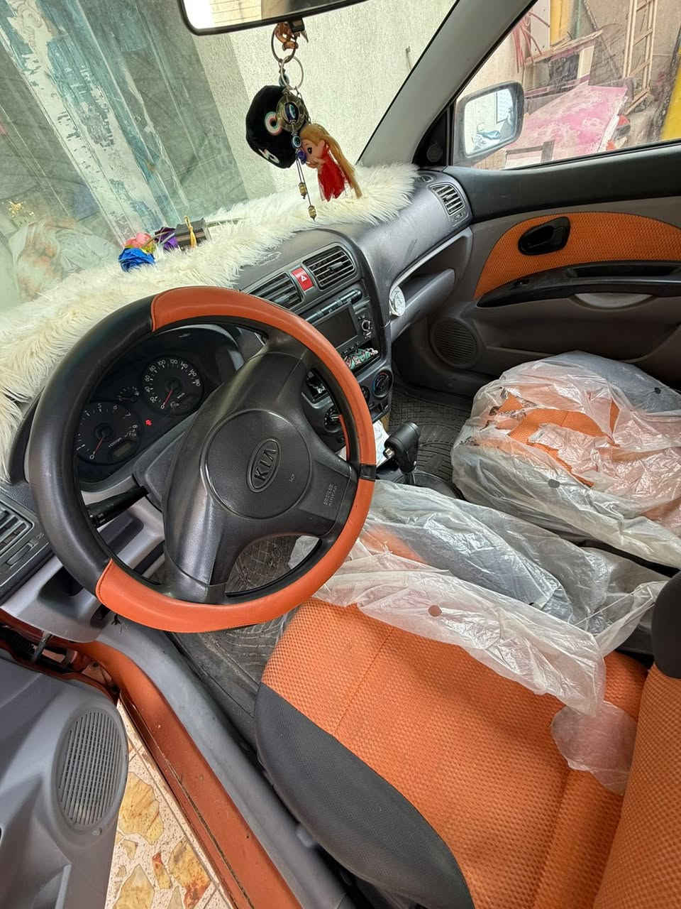 كيه بيكانتو  2007 للبيع رقم دولي تحويل ثاني يوم
(صبغ عام)
(محرك كورلا محوره) جديده توه شاده 
( ما بيها اي ضربات بس شخوط بسيطة)
(الحداديه سليمه)
يعني السيارة نظيفة تعتبر بس المحرك مو مالتها ومصبوغه صبغ عام تجميلي 
السعر: 58
الرقم ***********
الموقع : البصره ابي الخصيب العوجه
