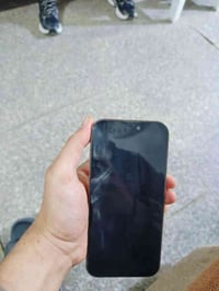 ايفون 16 بروس ماكس 256 بطاريه 100 نضافه 100 1425  مكاني حي اور  077262...