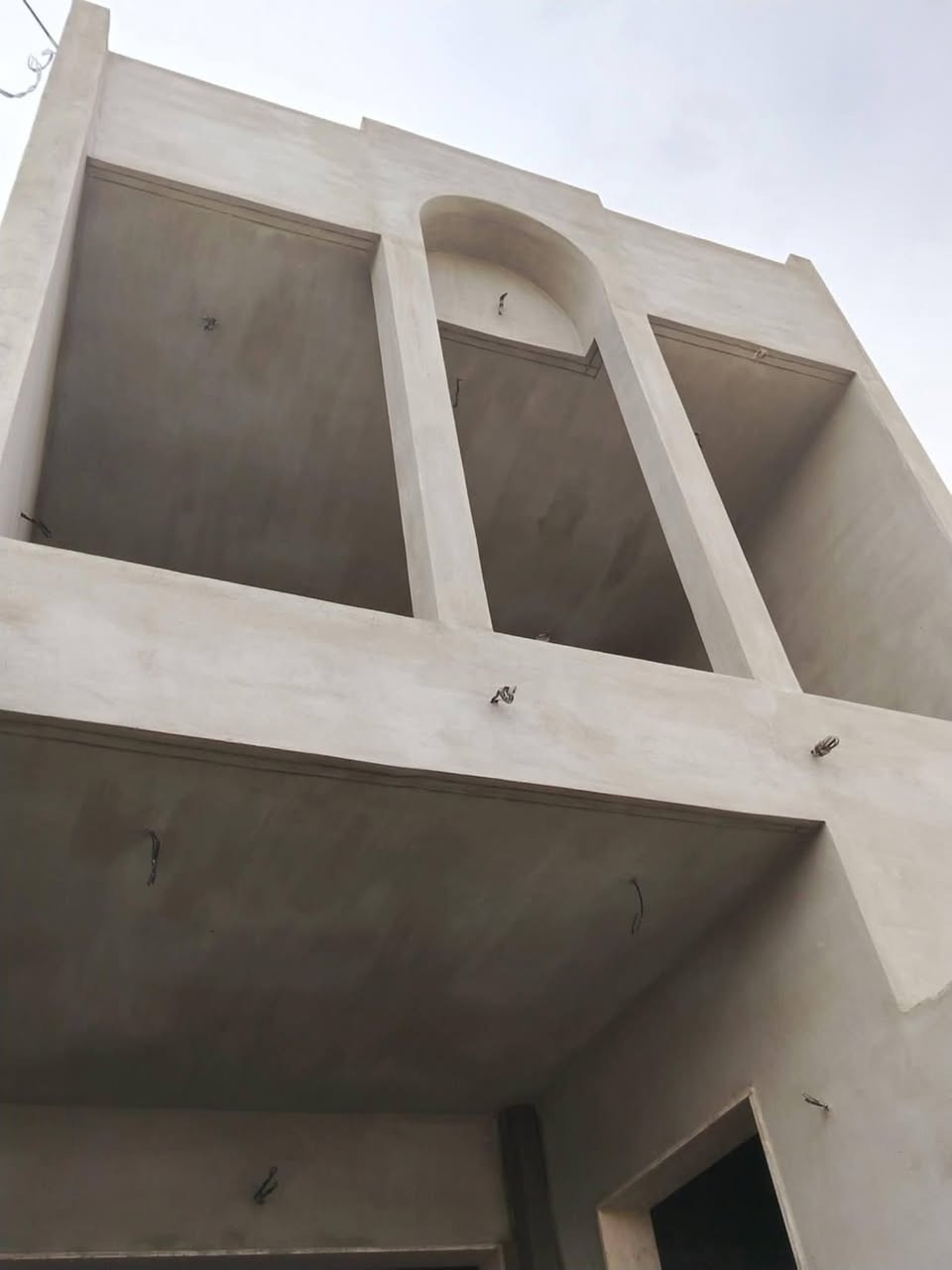 اسطه لبخ بناء ترميمات تنقير تعمير تنظيف تعديلات مكاني كركوك واتساب***********
