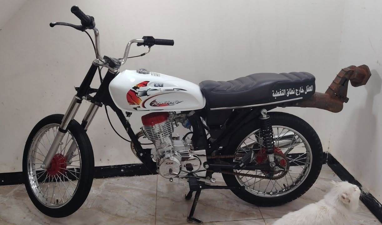 سلام عليكم
نامه تيربو للبيع كلك دراجة ثاني تبديلة دهن تجي وتشوف بعينك مكانه ديوانيه سومر ما متواجد خاص الرقم ***********
