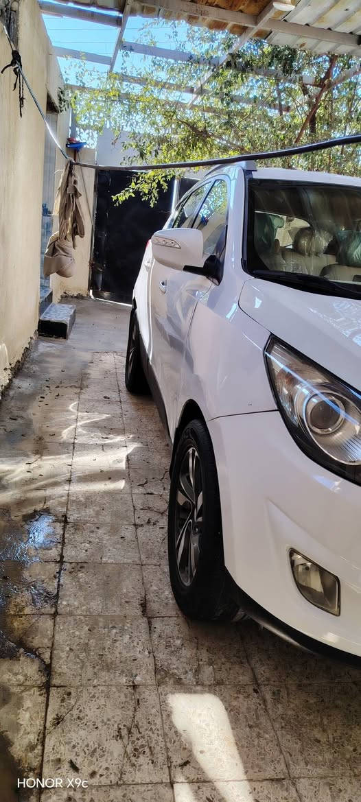 سلام عليكم توسان 13رقم بغداد سنويه ل 29مجدده 
خليجي حداديه جديده دواخل بيجي سياره جديده بمعنئ الكلمه البنيد تبديل قطعه وحده 
مكان البصره كرمت علي ابو صخير الاستفسار السعر 132
***********
***********
