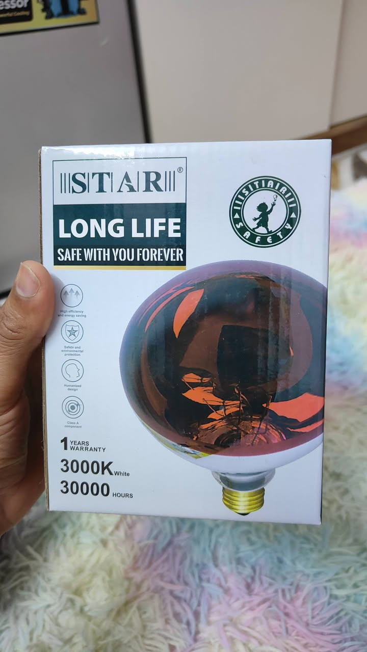 متاح غراض للبيع  التواصل ***********
او خاص 
1 خوذه امريكي اصليه مع جامه مضلله + سماعه اصليه سعرها 85 ركز الاصليه 
2جهاز تدليك 12 رأس الاصلي سعره 25
3 جهاز تدليك متعدد الرؤوس المسدسي لمس الاصلي سعره 25
4 جهاز تدفئه فان 3 سرع الاصلي سعره 20
5 مصباح حاضنة افراخ تدفئه ومعالج عدد 2 سعر الواحد 5
