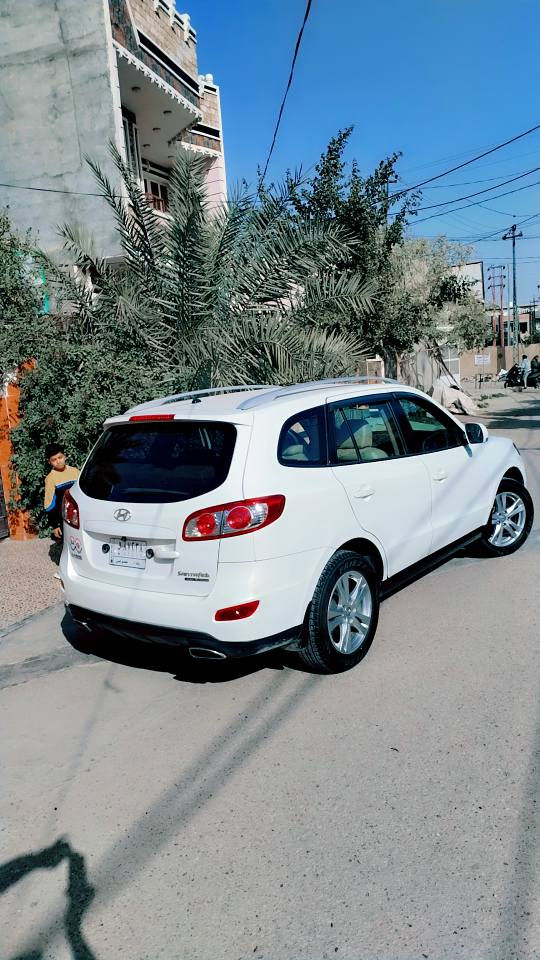 السلام عليكم سنتافي ١٢ لبيع سبعه راكب خليجي مكينه ٦ رقم بغداد بسمي شاشه كشنات جلد دفع رباعي مانع انزلاق ١٢٠ دق جرس مكفوله من ضربه بيها شخوط ربع باب السايق ولباب خلفي *********** بغداد, العراق
