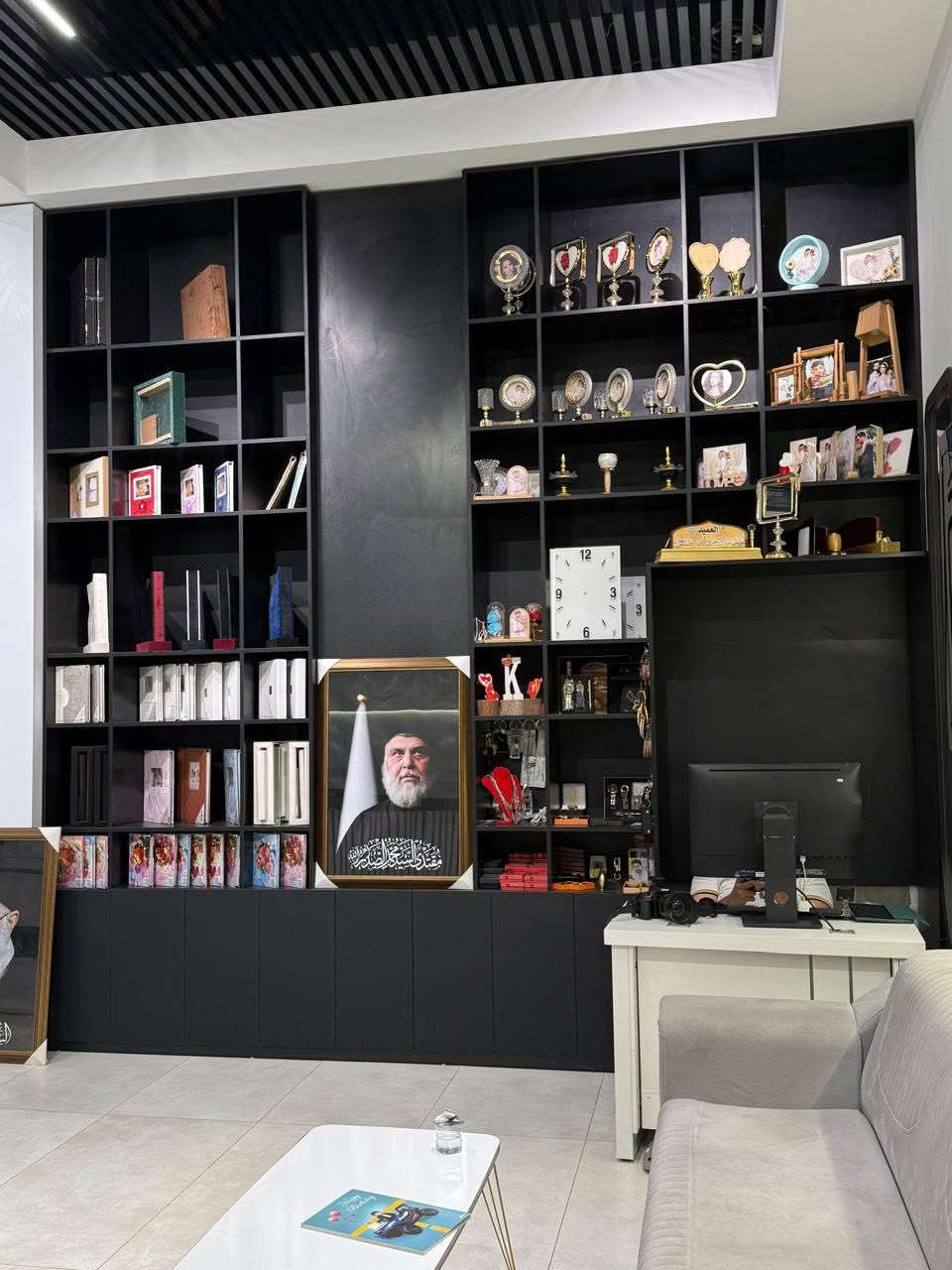 معارض Hdf للبيع
ميز كاشيره mdf للبيع طوله 5 متر
ام دي اف مع نقش سيئنسي مع اكرلك ضبابي ديكوات اناره سقفيه تعطي جماليه مع اناره بلمسه فنيه للسقف للبيع


**إذا كنت صاحب هذا الإعلان وتريد حذفه لأي سبب، رجاءا أرسل رسالة إلى الدعم الفني**