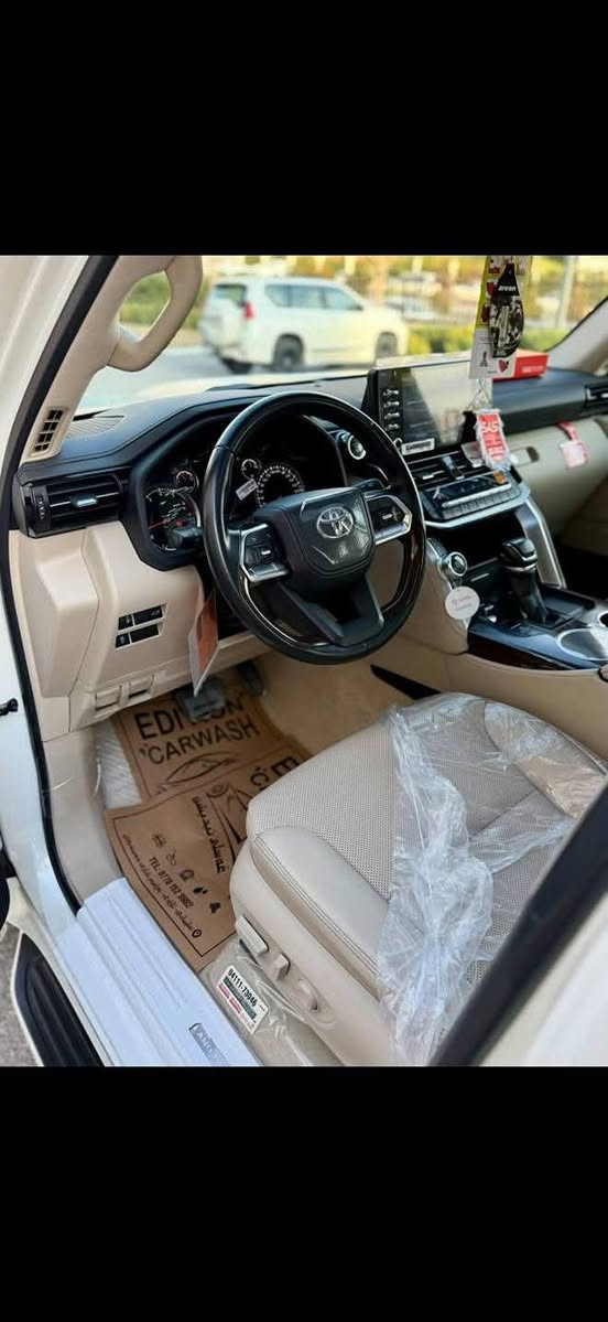 تۆیۆتا  لاندکروزر 10/2022 GXR 
تەنها 32 هەزار کم ڕۆشتووە 
مواسەفات ٣شاشە 
سێرڤزی شەریکەی تازە بۆکراوە 
سەناوە بە ڕاد هەموی تازەیە بەناوی خۆمەوەیە  
گێڕ مەکینە بۆیاخ هەمو گیانی بەشەرت 
کامل ئەشیای شەریکەی لەگەڵماوە 
 گاعێکانی هەڵ نەپچڕاوە 
دەعامی بۆ دەعامی بەشەرت 

سعر : لە کۆمێنت داوای بکە ڕاستەوخۆ بۆت دێت 🤖 

 یەک دەستە سەیارەکە لەسفریەوە
تایەی تازە هەمو گیانی بەشەرت 
ناونیشان:سلێمانی

ژمارەی خاوەنەکەی 
***********
