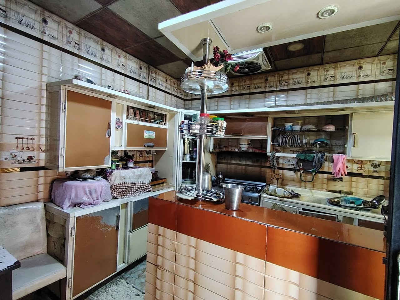 السلام عليكم دار اللبيع طابو صرف مساحه 210 م
يحتوي على غرف نوم 2
هول ومطبخ عادي وحراري
استقبال
وغرف نوم 3 فوك
عنوان حي العسكري شارع المكاتب
خلف شارع تجاري
اتصال على رقم الجوال
***********
سعر 175 وبي مجال

