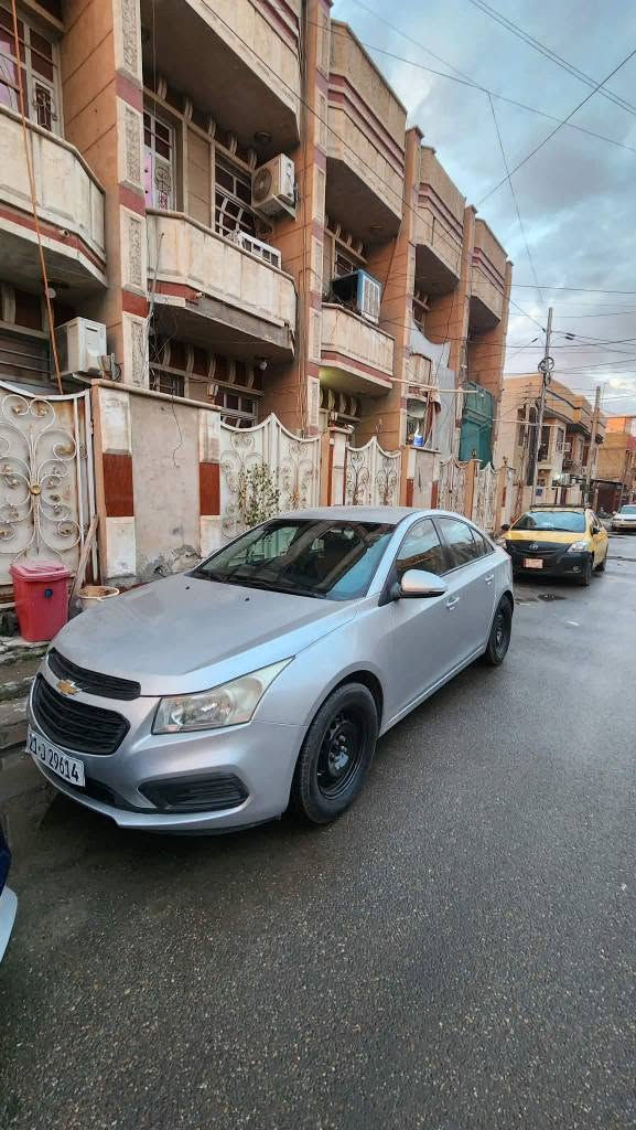 كاملة ولا بيها نقص محرك وكير
شاشة كار بلي
*********** بغداد, العراق
