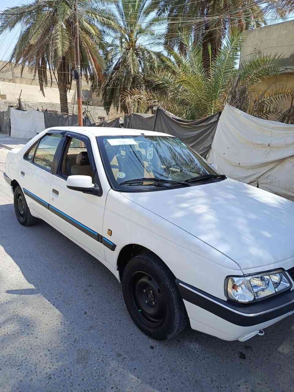 سلام عليكم بيجو لميس للبيع موديل 2013 سياره مكفولة من الضربه وصبغ ولتبديل كير مكينه تبريد خير من الله السعر 48 وبيهه مجال مكاني الشعله رقم *********** بي واتساب

