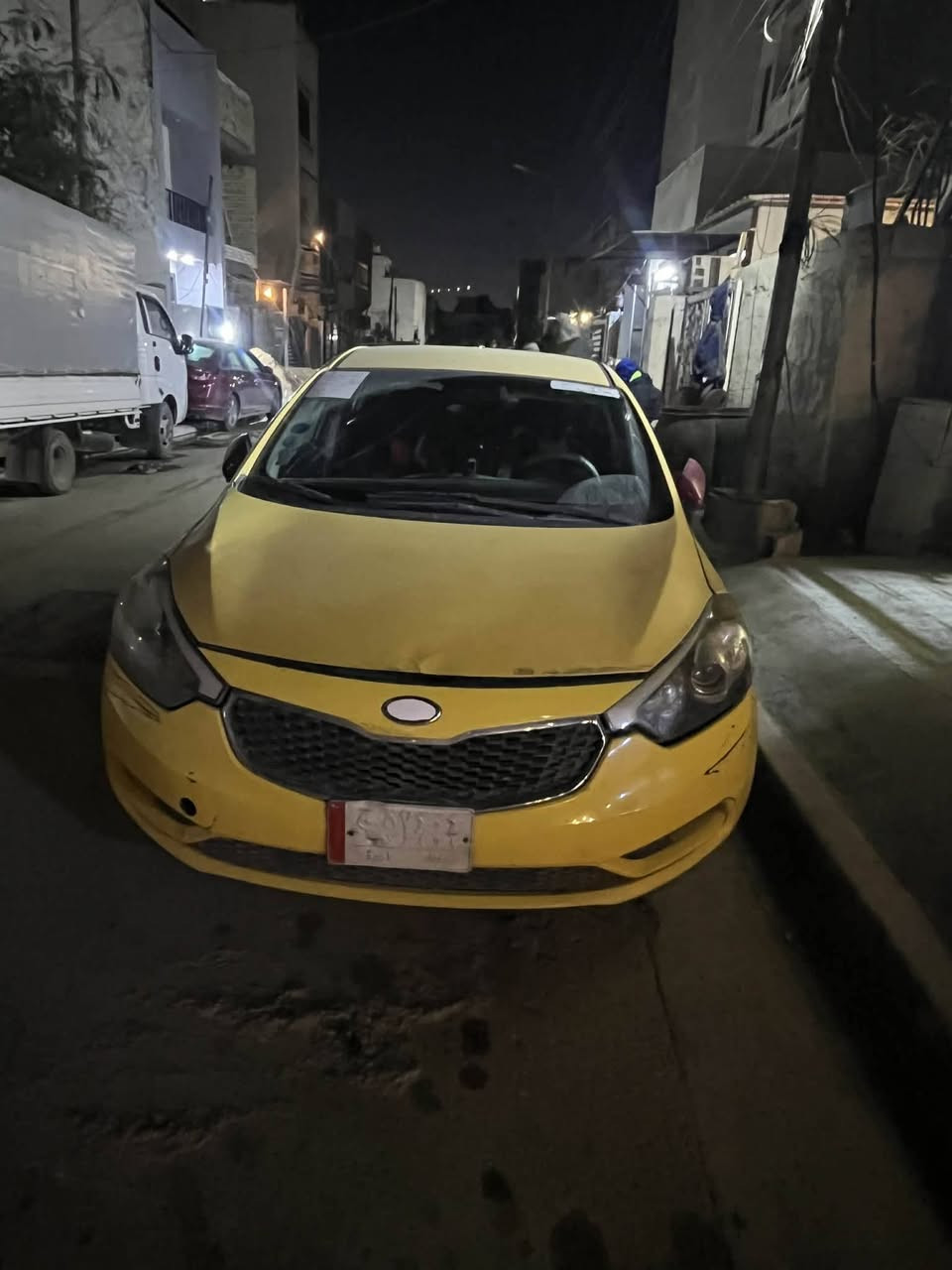 سلام عليكم فورتي 14ورد كندي حاذثه جاملغ و نفسه مضروب بل العراق سعره 95بيه مجال مكانه بغداد ‭٠٧٨٣ ٨٩٣ ٩٩٩٨‬
