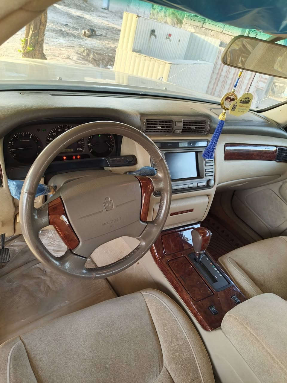 ملكة كص قمارة فقط دخول جديد جاهزة اي نقص مابية مكينة ديفور الجبير  لايت زنون الاصلي اريل بلادي حداديه جديدة سيارة جاهزة للخير  
السعر 50 وبيه مجال قليل مكاني ناصرية ***********
