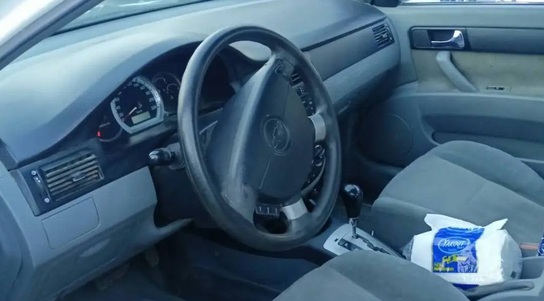 سلام علیكم..اوبترا مودیل 2012 تماتیك ABC دعامیة لل دعامیة بشرط بیها شویة باردات اصغیر كیر و محرك بشرط سنویة لحد 2031 جدید تحویل و كالة بشرط سیارة انضف من الصورة سعر(۸۸)بیها شویة مجال للطیبات [***********]
