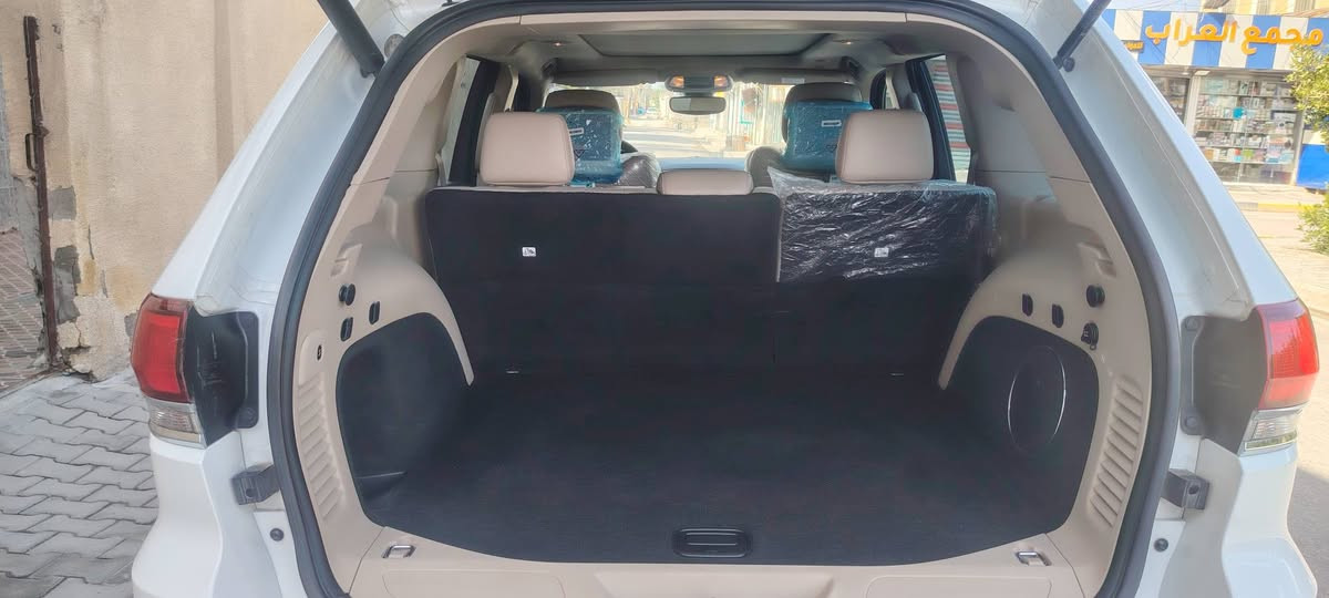 سلا عليكم للبيع جيب كراند شيروكي وكاله هارلم نظيفه جدا بحاله الزيرو ماشيه ٣٠ الف مواصفات لمتدد بلاص ١/١.
كشنات تبريد تدفئه ومساج
فتحه بانورما
شاشات عدد ٤
تسغيل عن بعد
١٥ سماعه الصوت
وباقي الموصفات المعروفة
السعر ٣١٠ $ رقم أربيل
مكاني بغداد
السياره بيه باج تضليل
مكفوله كفاله عامه
موديل 2021


**إذا كنت صاحب هذا الإعلان وتريد حذفه لأي سبب، رجاءا أرسل رسالة إلى الدعم الفني**